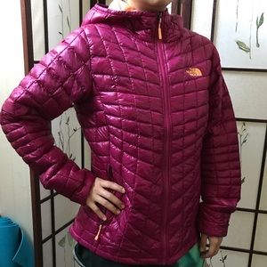 Brand New Auth The North Face Thermoball Magenta